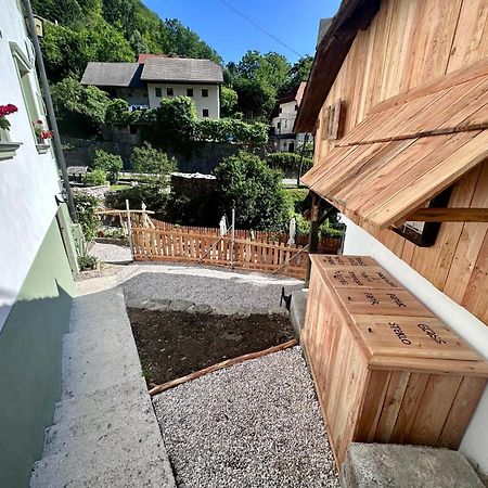 Bajta Kroparica Exterior foto